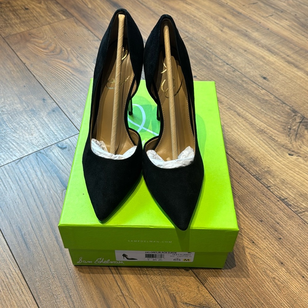 Sam Edelman Dolores Stiletto in Suede